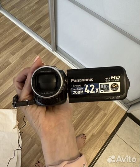 Видеокамера panasonic hc v100