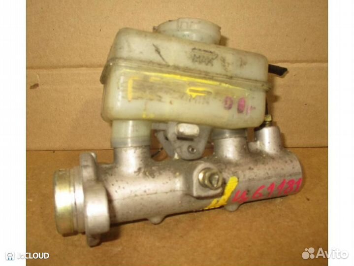 Главный тормозной цилиндр на honda edix BE3 K20A