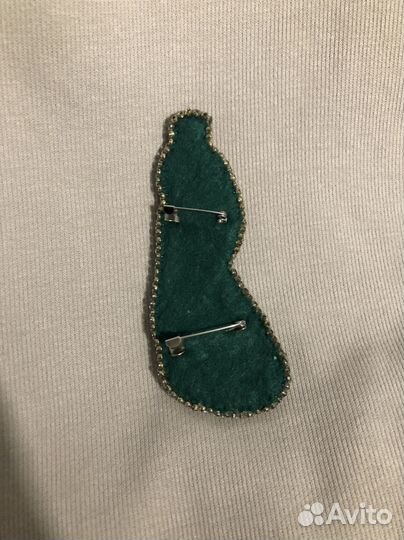 Брошь из бисера