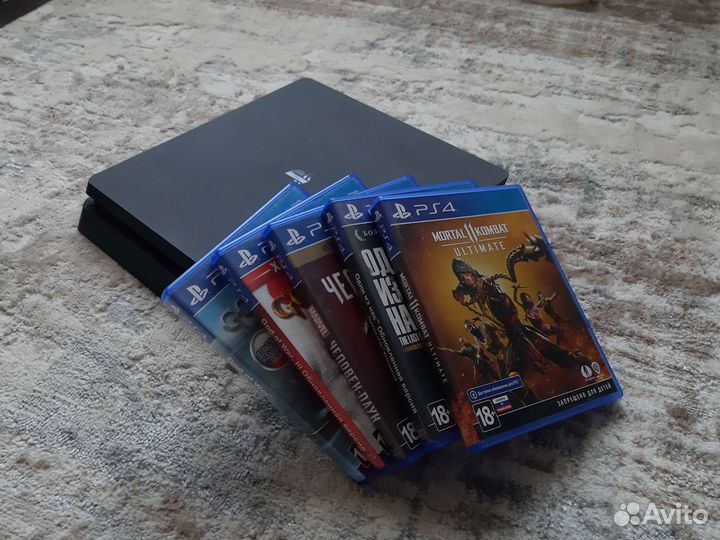 Playstation 4 Slim 1 TB