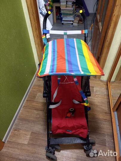 Коляска прогулочная Maclaren volo