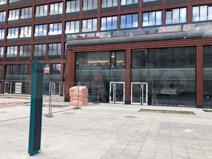 Сдам торговое помещение, 255 м²