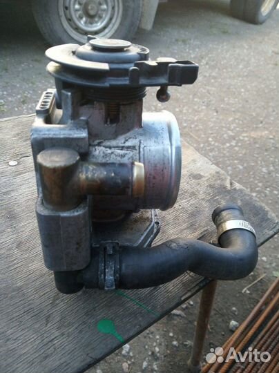 Дроссельная заслонка