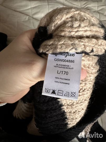 Свитер женский