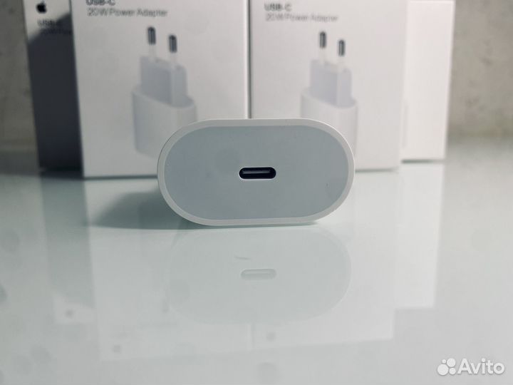 Сетевое зарядное устройство Apple 20W (новые)