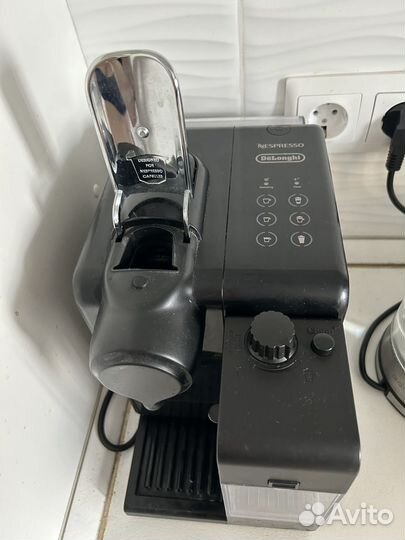 Кофемашина delonghi nespresso