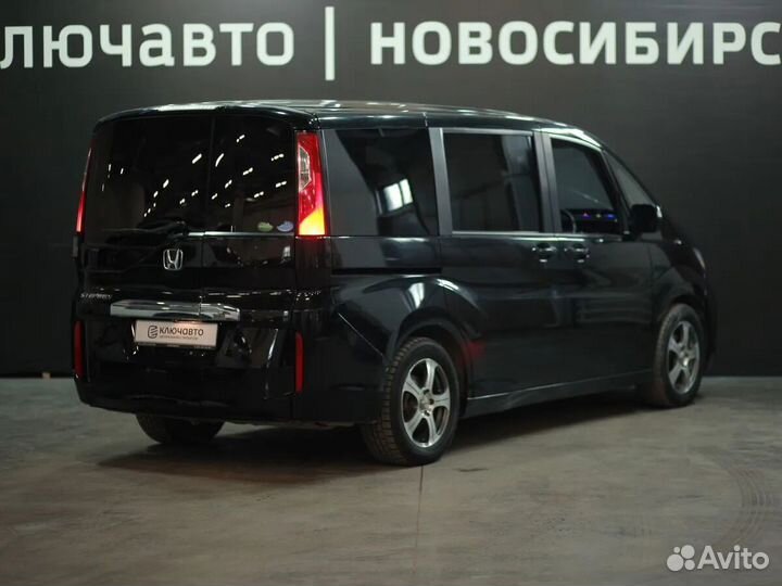 Honda Stepwgn 1.5 CVT, 2015, 118 900 км