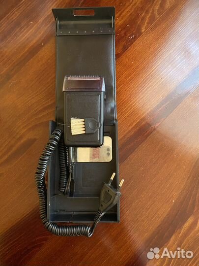 Бритва электрическая СССР Эра-100