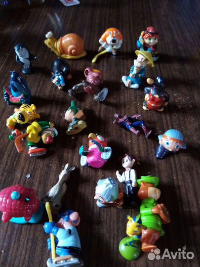 Игрушки из киндера
