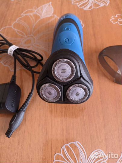 Роторная Электробритва philips sr 3.000