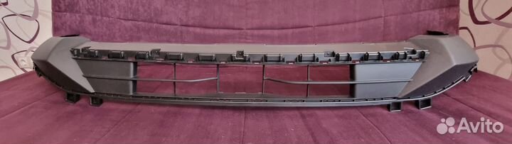 Юбка нижняя передняя Форд Эскейп 2020