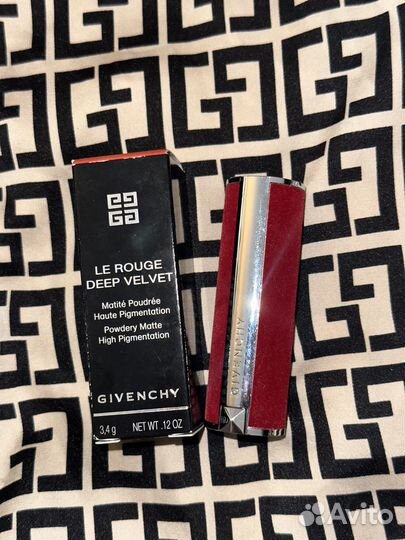 Givenchy помада