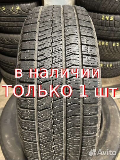Bridgestone Blizzak Ice 215/60 R17