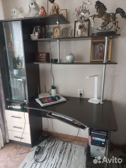 Компьютерный столик бу