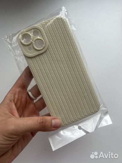 Чехол на iPhone 14