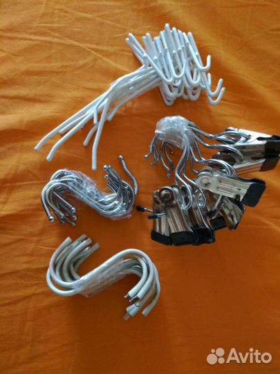 Крючки, вешалки - плечики