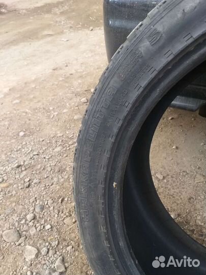 Nokian Tyres Hakkapeliitta 5 275/40 R20 и 275/40 R20