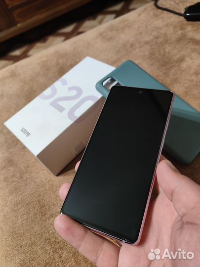 Samsung Galaxy S20 FE, 6/128 ГБ