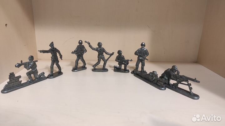 Оловянные солдатики коллекция