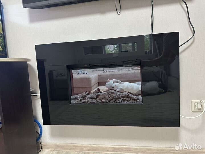 Электрический камин (обогреватель)