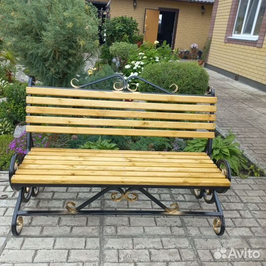 Скамейка садовая