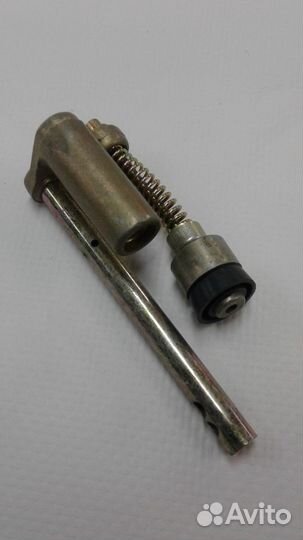 Насос ускорительный на карбюратор К126