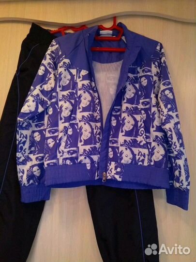 Костюм спортивный (128 см.)