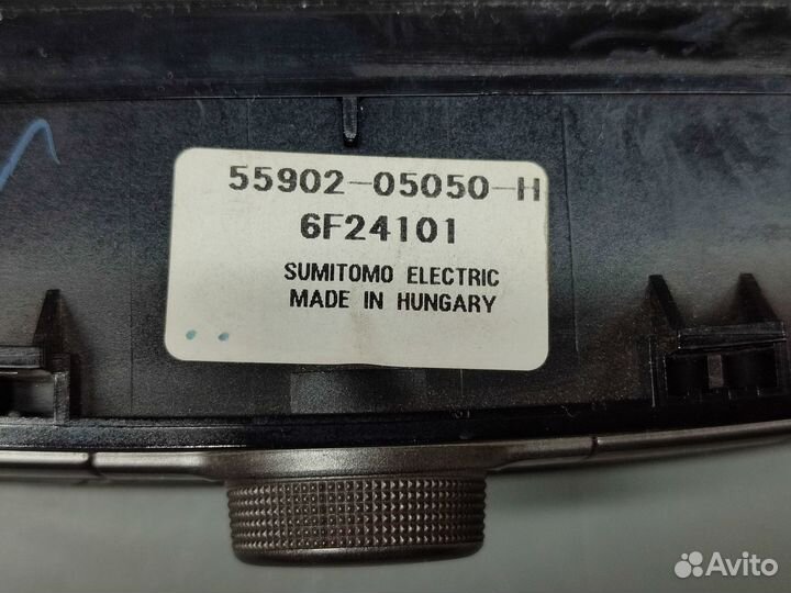 Блок климат-контроля Toyota Avensis 250 2006-09