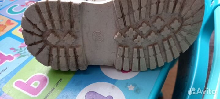 Ботинки демисезонные для девочки 22 размер