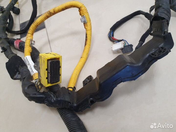 Проводка салона Hyundai Sonata YF G4KJ 2012