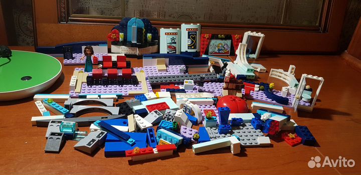 Lego россыпью Кинотеатр