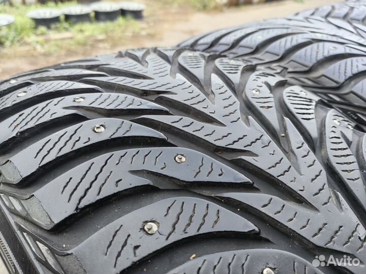 Yokohama Ice Guard IG35 255/45 R19