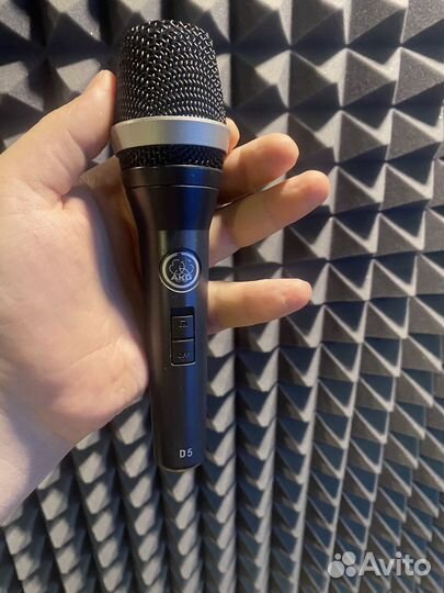 Вокальный микрофон Akg d5s