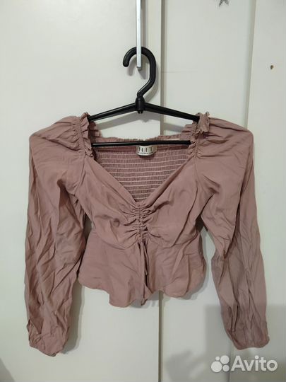 Кроп топ с длинным рукавом розовый