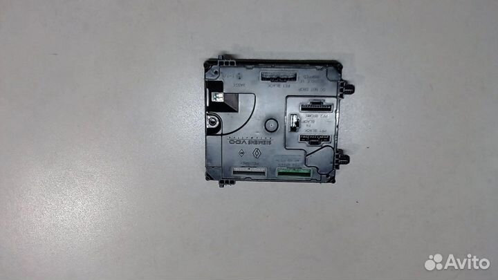 Блок управления бортовой сети Renault Laguna 3 200