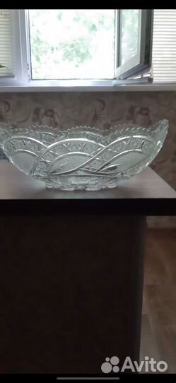 Хрустальная ваза