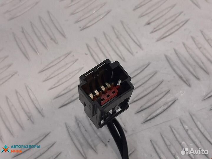 Замок ремня безопасности Land Rover Range Rover