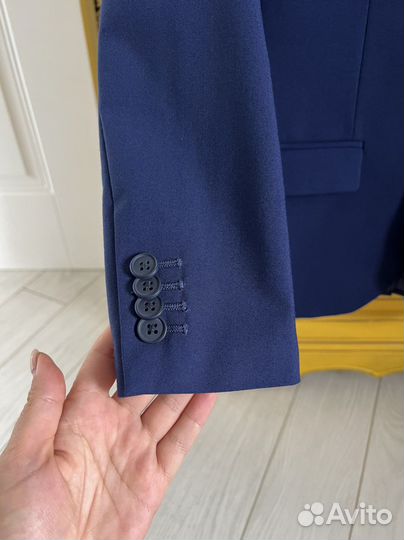 Пиджак зара 134 на мальчика