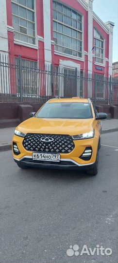 Требуется водитель (можно с напарником)