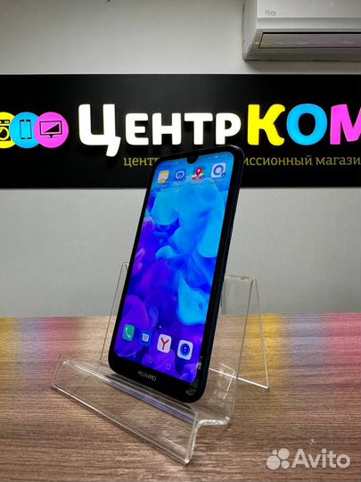 Смартфон Huawei Y5 2019 2/32Gb Синий