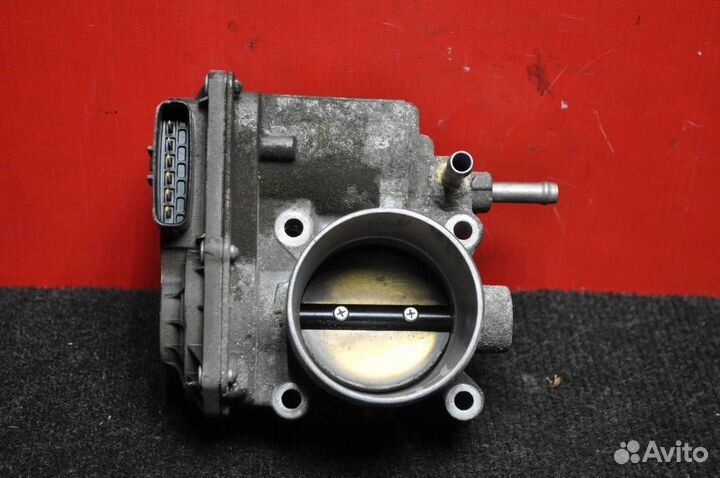 Дроссельная заслонка toyota auris ZRE151