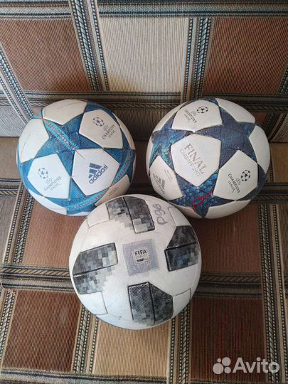 Футбольный мяч adidas