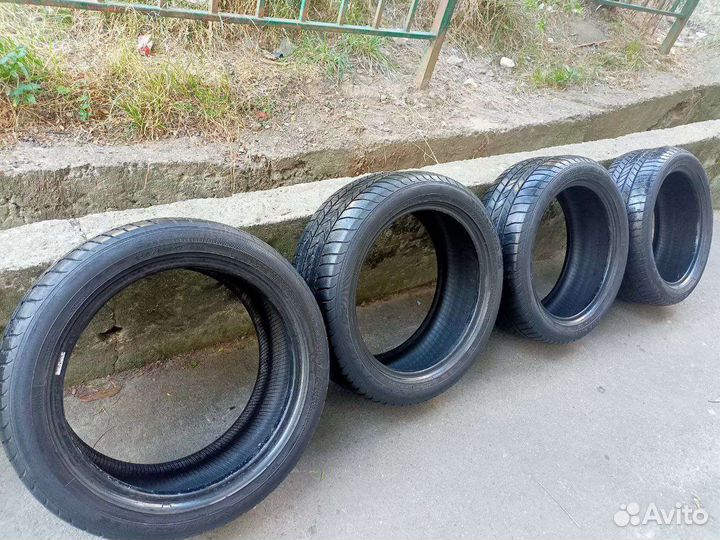 Goodyear EfficientGrip 215/50 R17