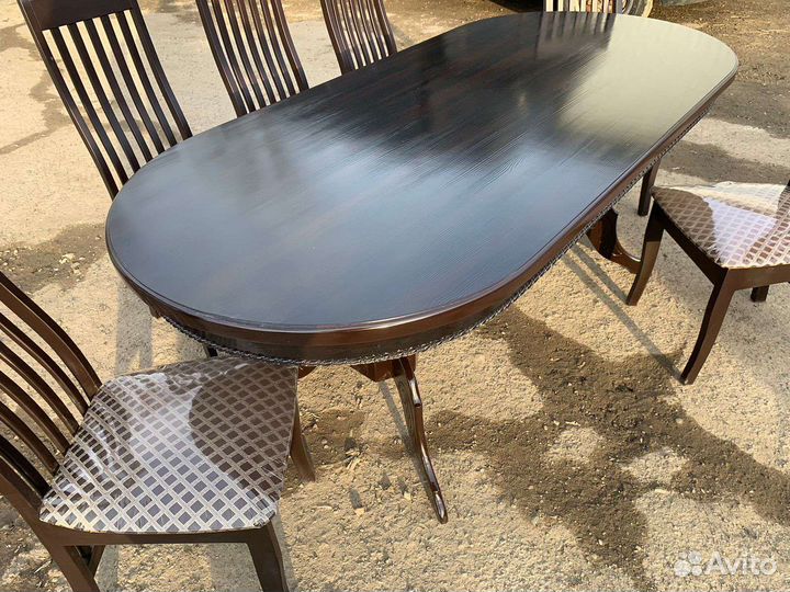 Стол 17000, стул 2500