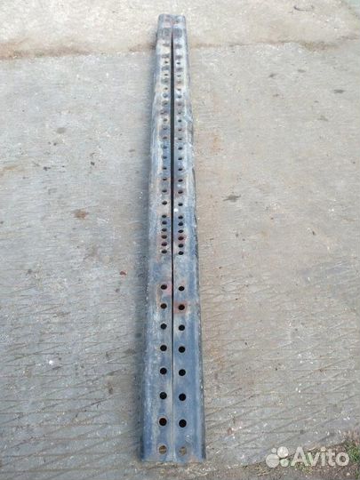 Уголок крепления ссу левый 81427012539 MAN, TGS