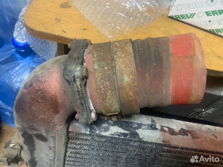 Интеркулер Scania R93 грузовой фургон DSC9.07 1993