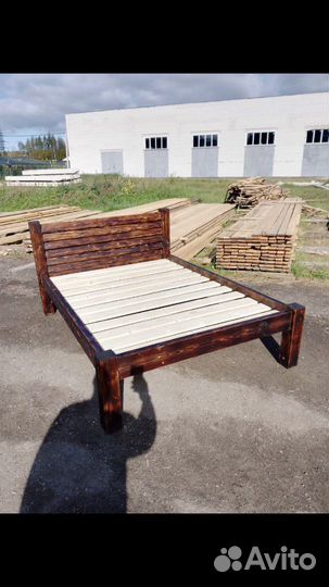 Кровать двухспальная