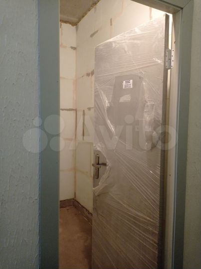 Машиноместо, 10 м²