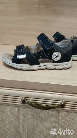 Сандали на мальчика