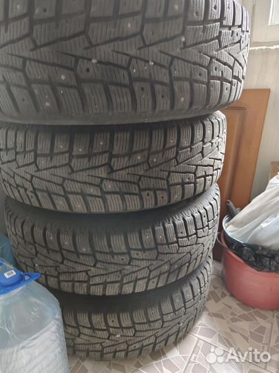 Nexen Winguard WinSpike 215/65 R16
